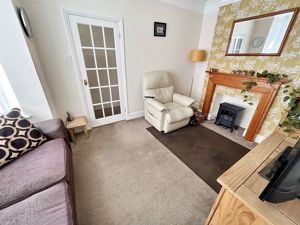 Photo 1- click for photo gallery